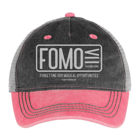 FOMO Trucker Hat - washed pink / silver
